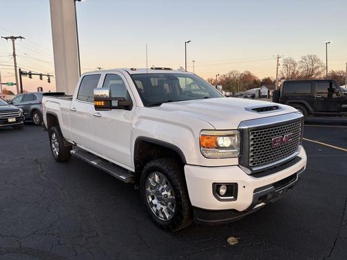 2017 GMC Sierra 2500 Denali
