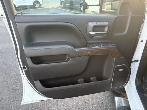 2017 GMC Sierra 2500 Denali