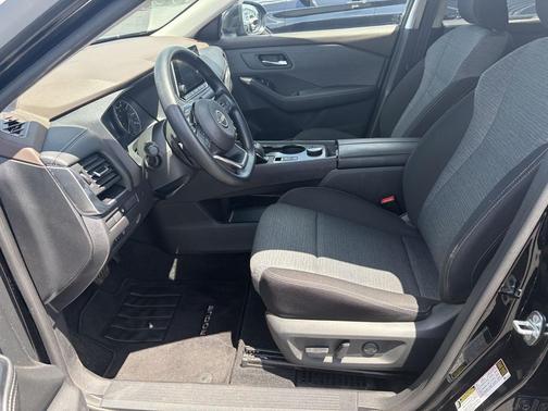 Super Black 2023 Nissan Rogue SV