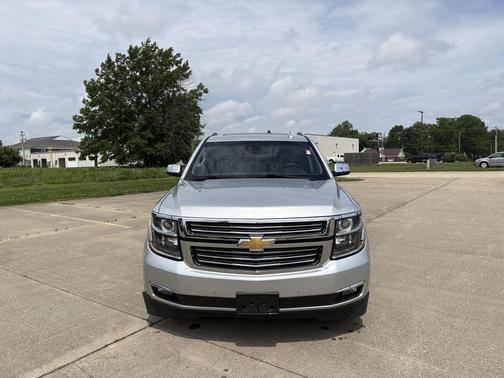 Silver Ice Metallic 2020 Chevrolet Suburban Premier