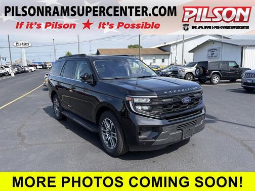 Agate Black 2025 Ford Expedition Active