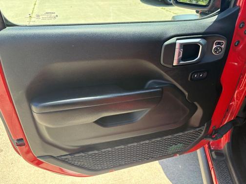 Firecracker Red Clearcoat 2021 Jeep Gladiator Sport S