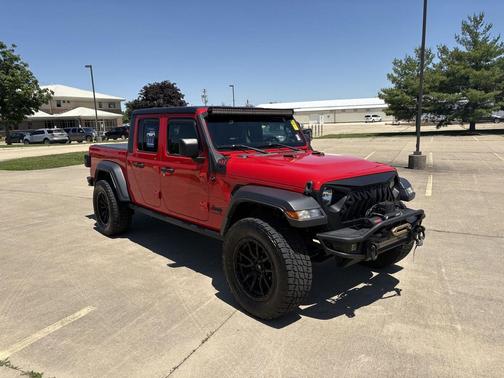 Firecracker Red Clearcoat 2021 Jeep Gladiator Sport S