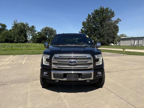 Tuxedo Black Metallic 2015 Ford F-150 Platinum