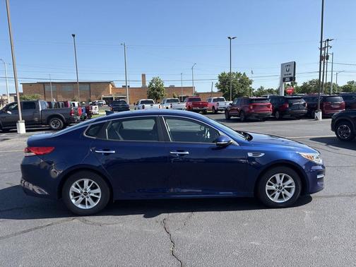 Horizon Blue 2017 Kia Optima LX