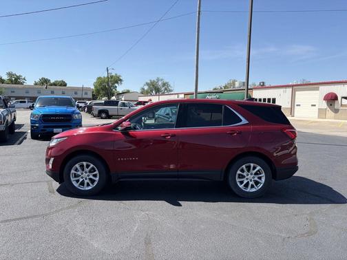 Cajun Red Tintcoat 2018 Chevrolet Equinox LT