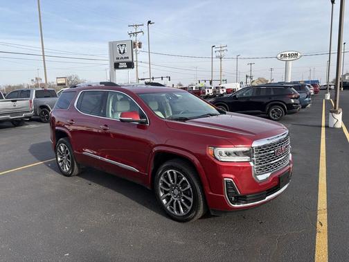2020 GMC Acadia Denali