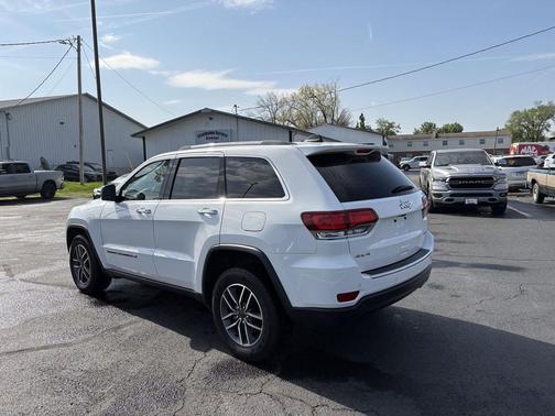 Bright White Clearcoat 2022 Jeep Grand Cherokee Limited