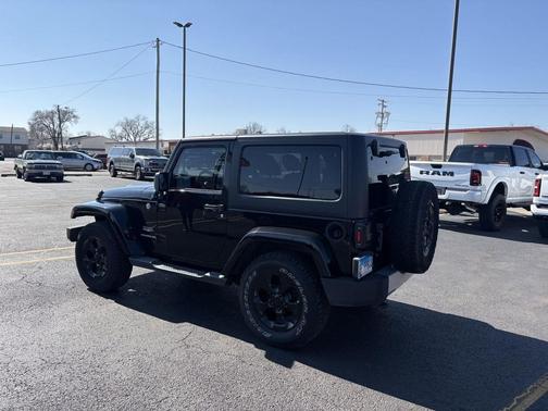 2011 Jeep Wrangler Sahara