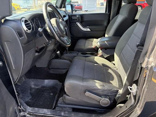 2011 Jeep Wrangler Sahara