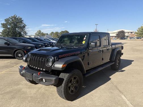 Black Clearcoat 2023 Jeep Gladiator Mojave 4x4