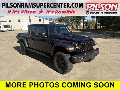 Black Clearcoat 2023 Jeep Gladiator Mojave 4x4