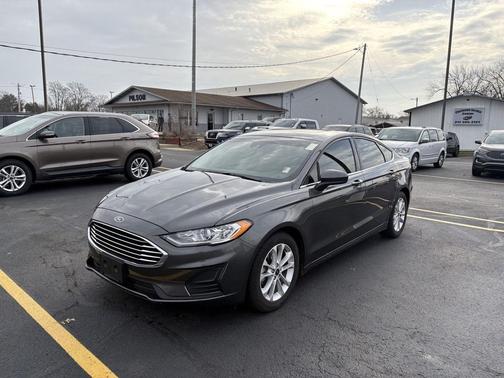 2019 Ford Fusion SE