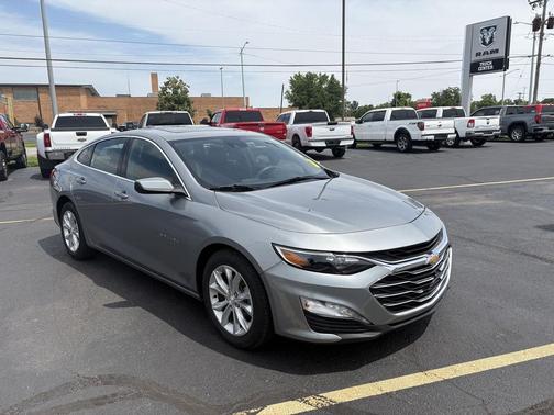 Sterling Gray Metallic 2024 Chevrolet Malibu FWD 1LT