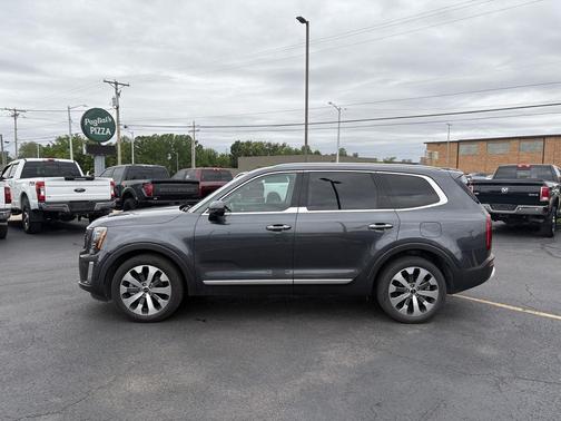 Gravity Grey 2020 Kia Telluride S