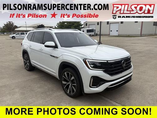 Opal White Pearl 2025 Volkswagen Atlas 2.0T SEL Premium R-Line 4MOTION