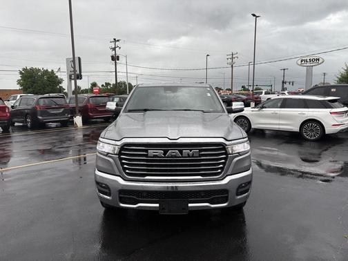 Billet Silver Metallic Clearcoat 2025 RAM 1500 Laramie