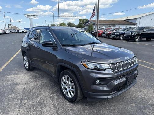 2022 Jeep Compass Latitude Lux