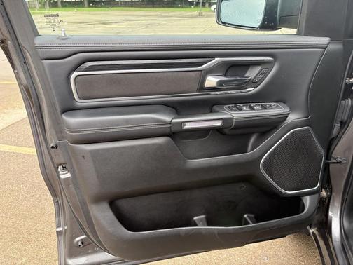 Granite Crystal Metallic Clearcoat 2023 RAM 1500 Laramie