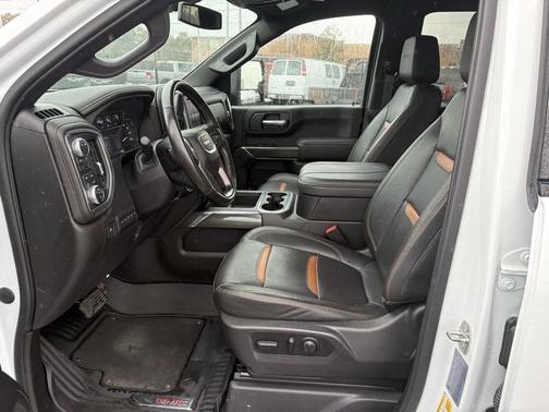 2023 GMC Sierra 2500 AT4