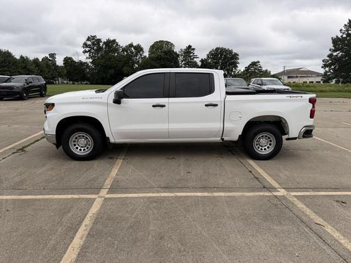 Summit White 2023 Chevrolet Silverado 1500 WT