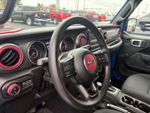 Hydro Blue Pearlcoat 2022 Jeep Gladiator Sport