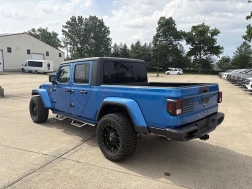 Hydro Blue Pearlcoat 2022 Jeep Gladiator Sport