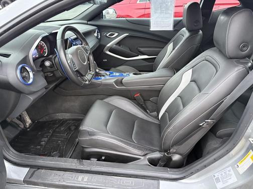 2023 Chevrolet Camaro 2LT