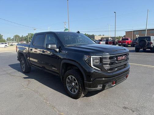 Onyx Black 2025 GMC Sierra 1500 AT4