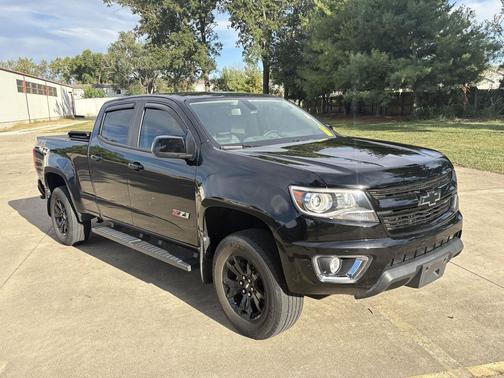 Black 2017 Chevrolet Colorado Z71