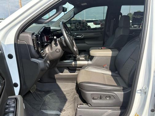 Summit White 2023 Chevrolet Silverado 1500 ZR2