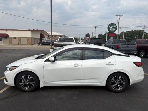 Aspen White Tricoat 2021 Nissan Sentra SV