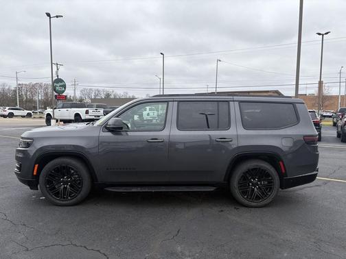 2024 Jeep Wagoneer Series II Carbide 4x4