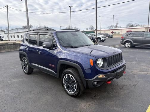 2016 Jeep Renegade Trailhawk