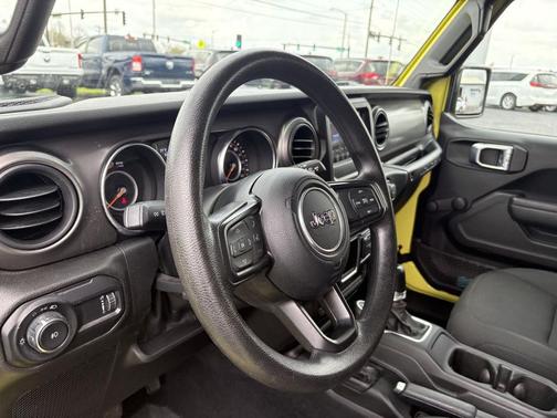 2023 Jeep Wrangler Sport