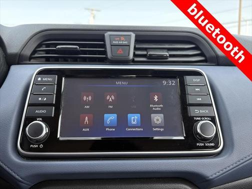 2024 Nissan Versa 1.6 SV