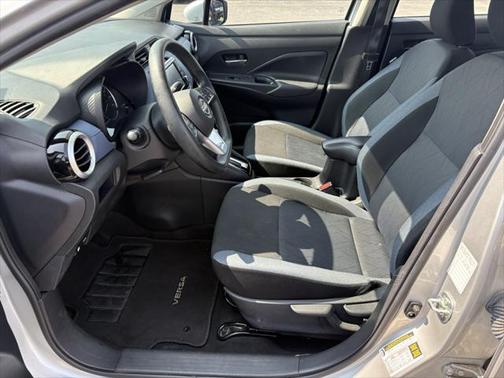 2024 Nissan Versa 1.6 SV