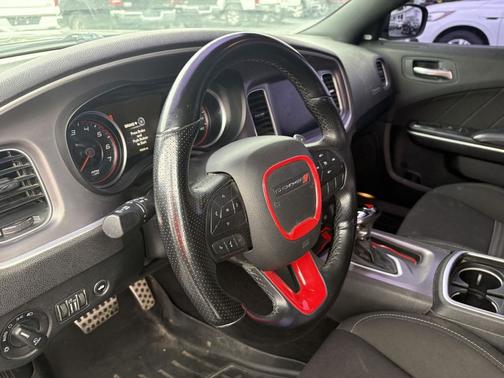 Pitch Black Clearcoat 2022 Dodge Charger R/T