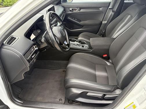 Platinum White Pearl 2022 Honda Civic Sport