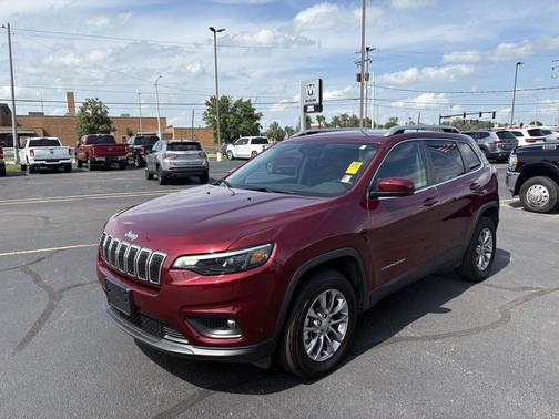 Velvet Red Pearlcoat 2021 Jeep Cherokee Latitude Lux