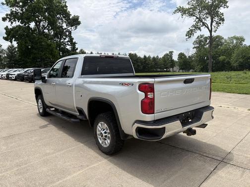 Silver Ice Metallic 2023 Chevrolet Silverado 2500 LT