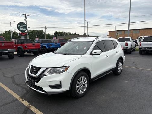Glacier White 2019 Nissan Rogue SV