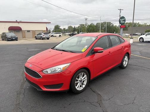 Race Red 2015 Ford Focus SE