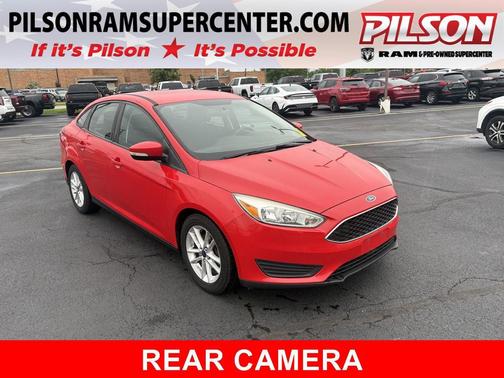 Race Red 2015 Ford Focus SE