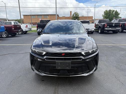 8 Ball 2023 Dodge Hornet GT AWD