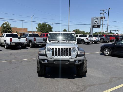 Silver Zynith Clearcoat 2024 Jeep Wrangler Sport S