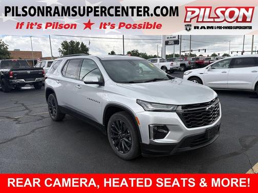 Silver Ice Metallic 2022 Chevrolet Traverse RS