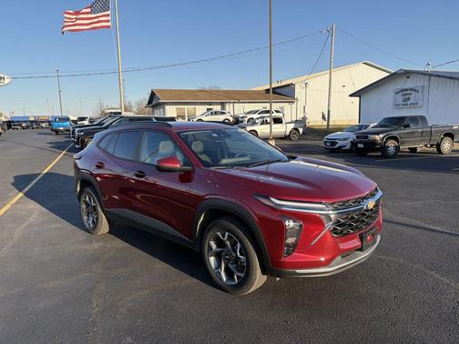 2025 Chevrolet Trax LT