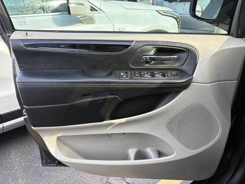 2020 Dodge Grand Caravan SXT