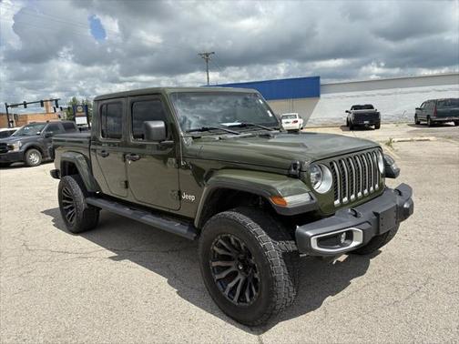 2022 Jeep Gladiator Overland
